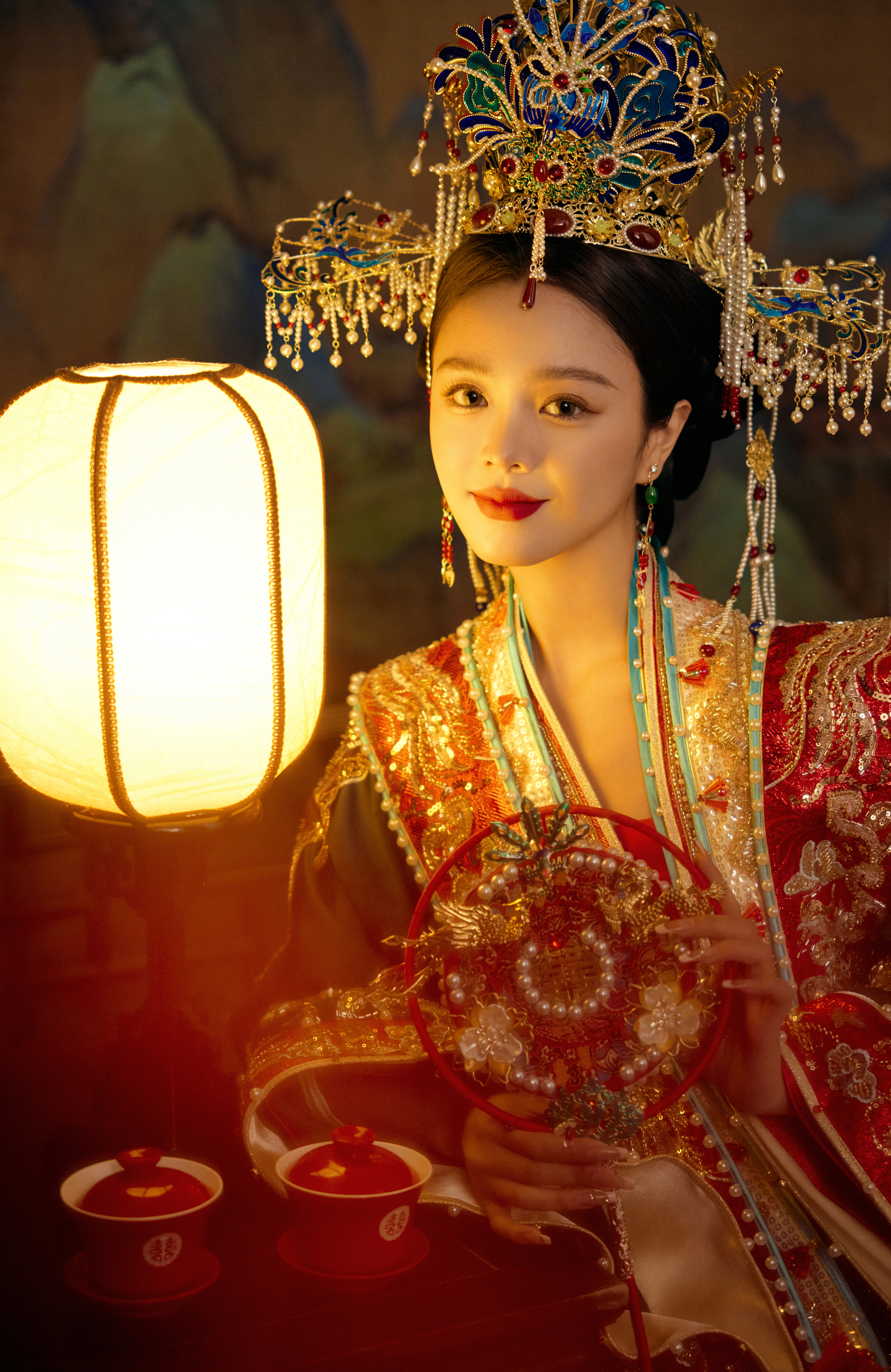 【特惠套餐】8服8造｜风格任选+内外景结合