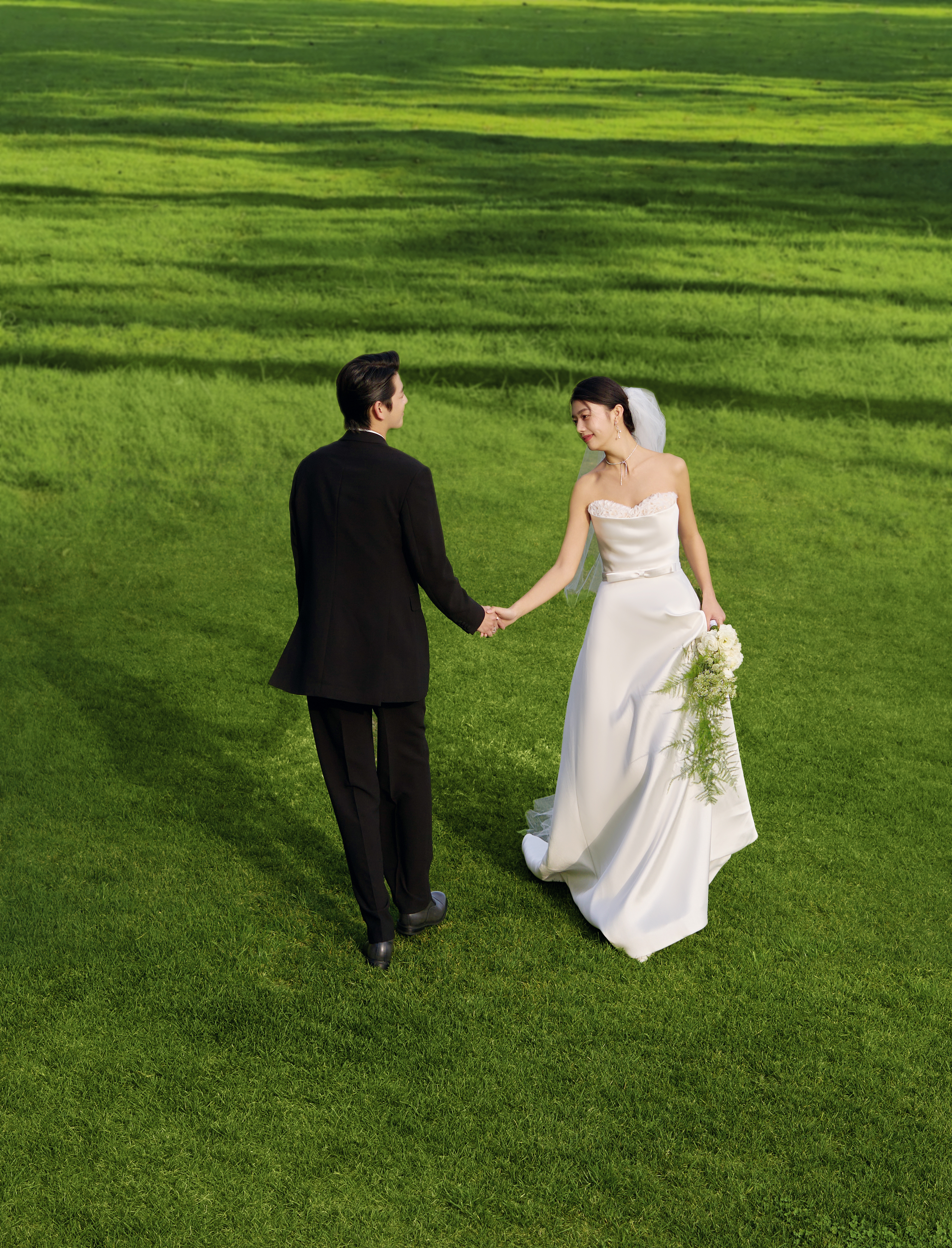 【高尔夫球场】草坪森系婚纱照来喽！