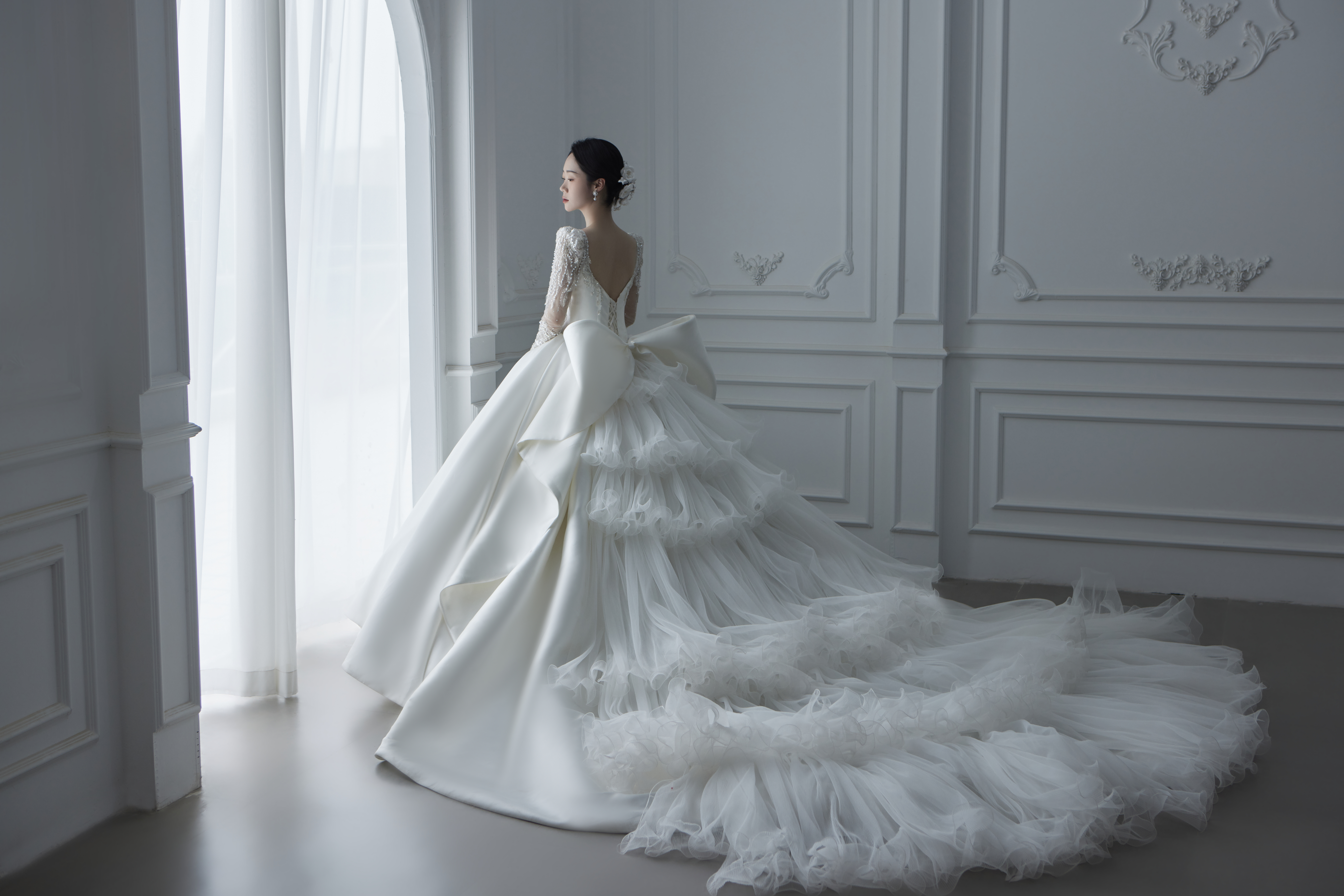【輕奢專享】定制婚照丨雙影像記錄丨多對(duì)一拍攝婚紗