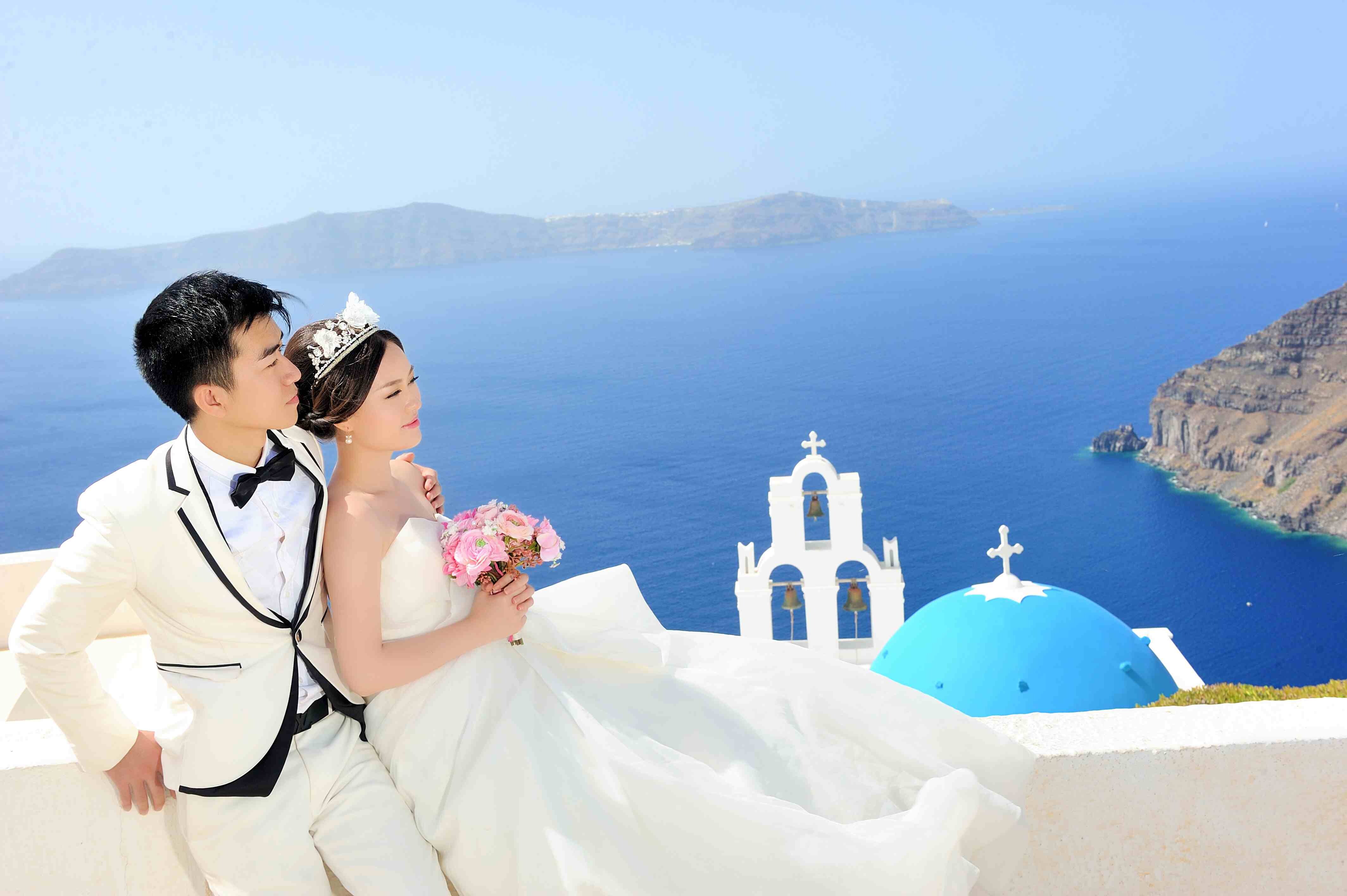希腊拍婚纱_迪丽热巴希腊婚纱图片(2)