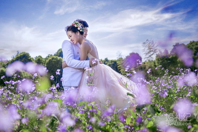 （客片）花海中，爱的语言