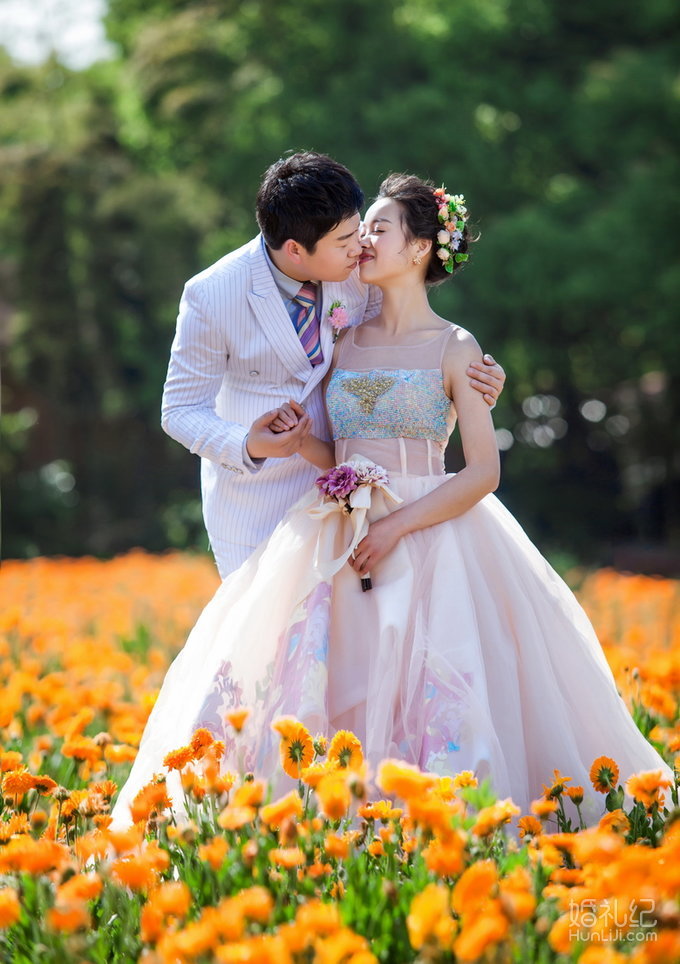 （客片）花海中，爱的语言