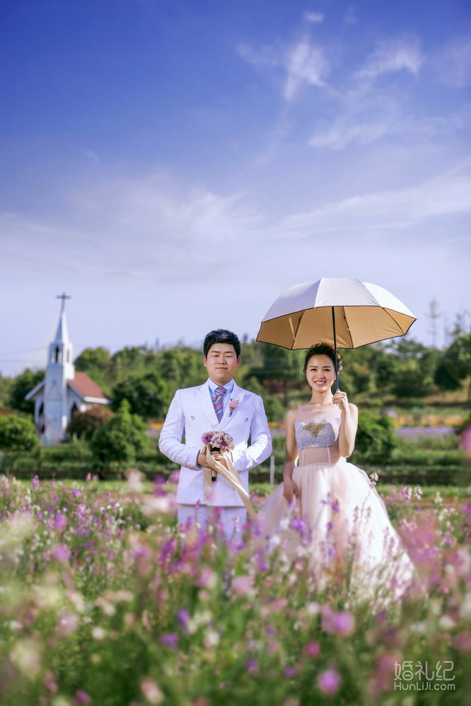 （客片）花海中，爱的语言