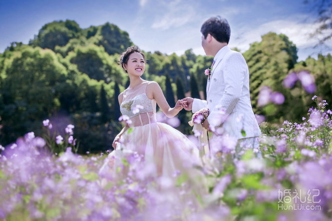 （客片）花海中，爱的语言