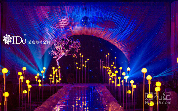 温馨浪漫粉红色西式主题婚礼“天鹅梦”