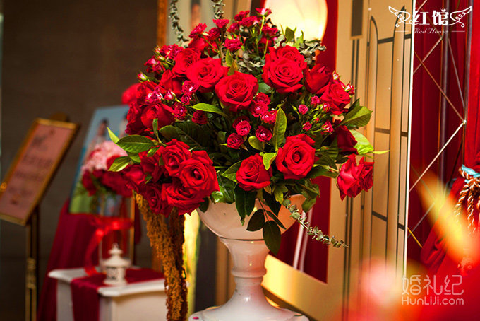 【欧亚红色】玫色倾城