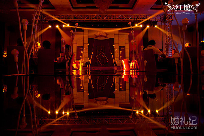 【欧亚红色】玫色倾城