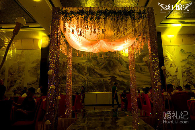 【欧亚红色】玫色倾城