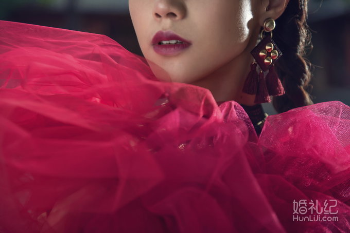 梦倚阑珊-丽江【V2视觉婚纱摄影】