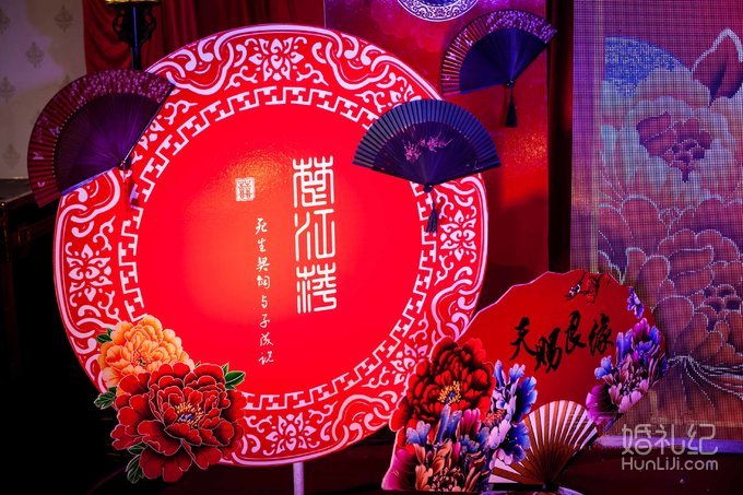 楚江萍，步青雲