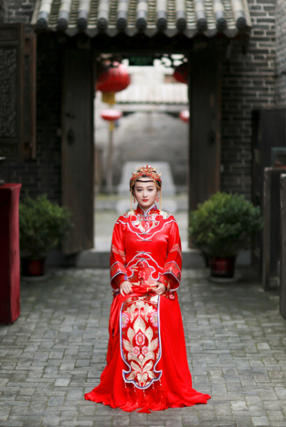 新款如意秀禾 修身秀禾 中式结婚礼服 出门服