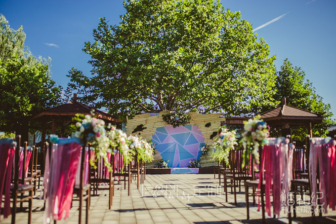 栖湖农场的户外婚礼