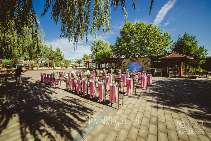栖湖农场的户外婚礼