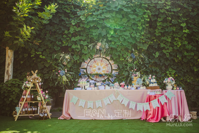 栖湖农场的户外婚礼