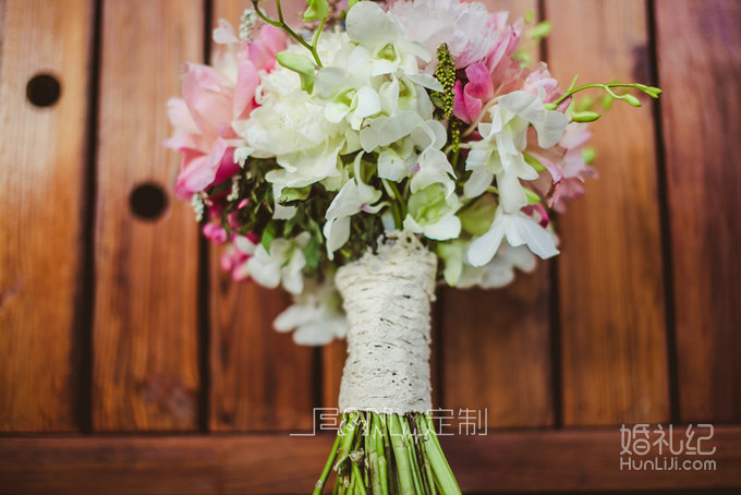 栖湖农场的户外婚礼