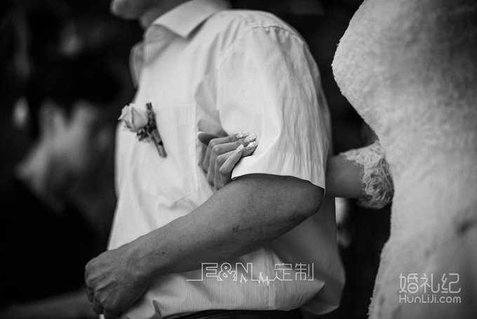 栖湖农场的户外婚礼