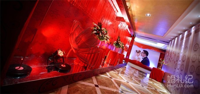 中国红收色系婚礼