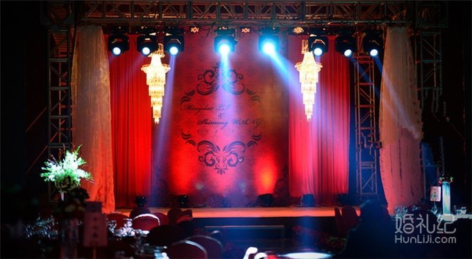 中国红收色系婚礼