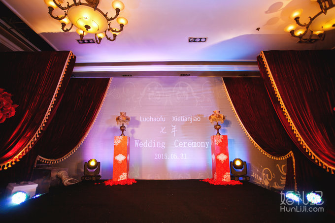 艾婷婚嫁 欧式复古风婚礼