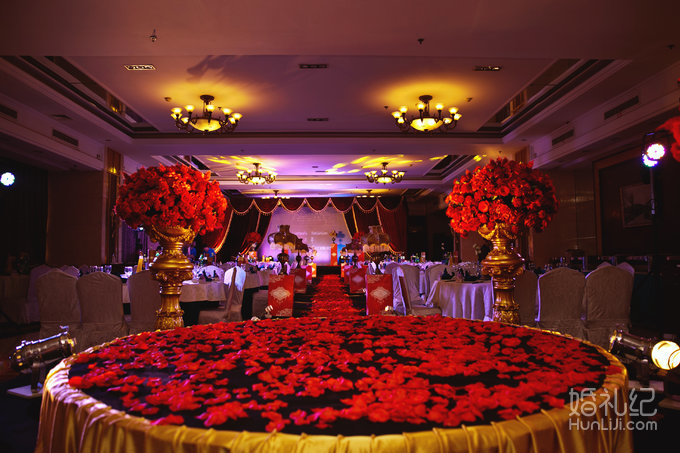 艾婷婚嫁 欧式复古风婚礼