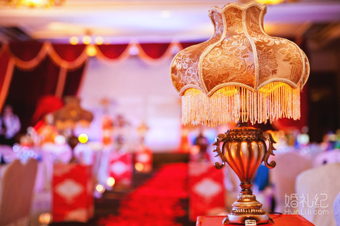 艾婷婚嫁 欧式复古风婚礼