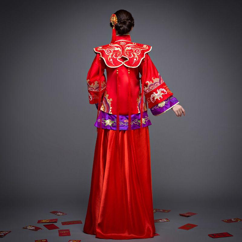 中式旗袍婚纱_中式旗袍婚纱照(2)