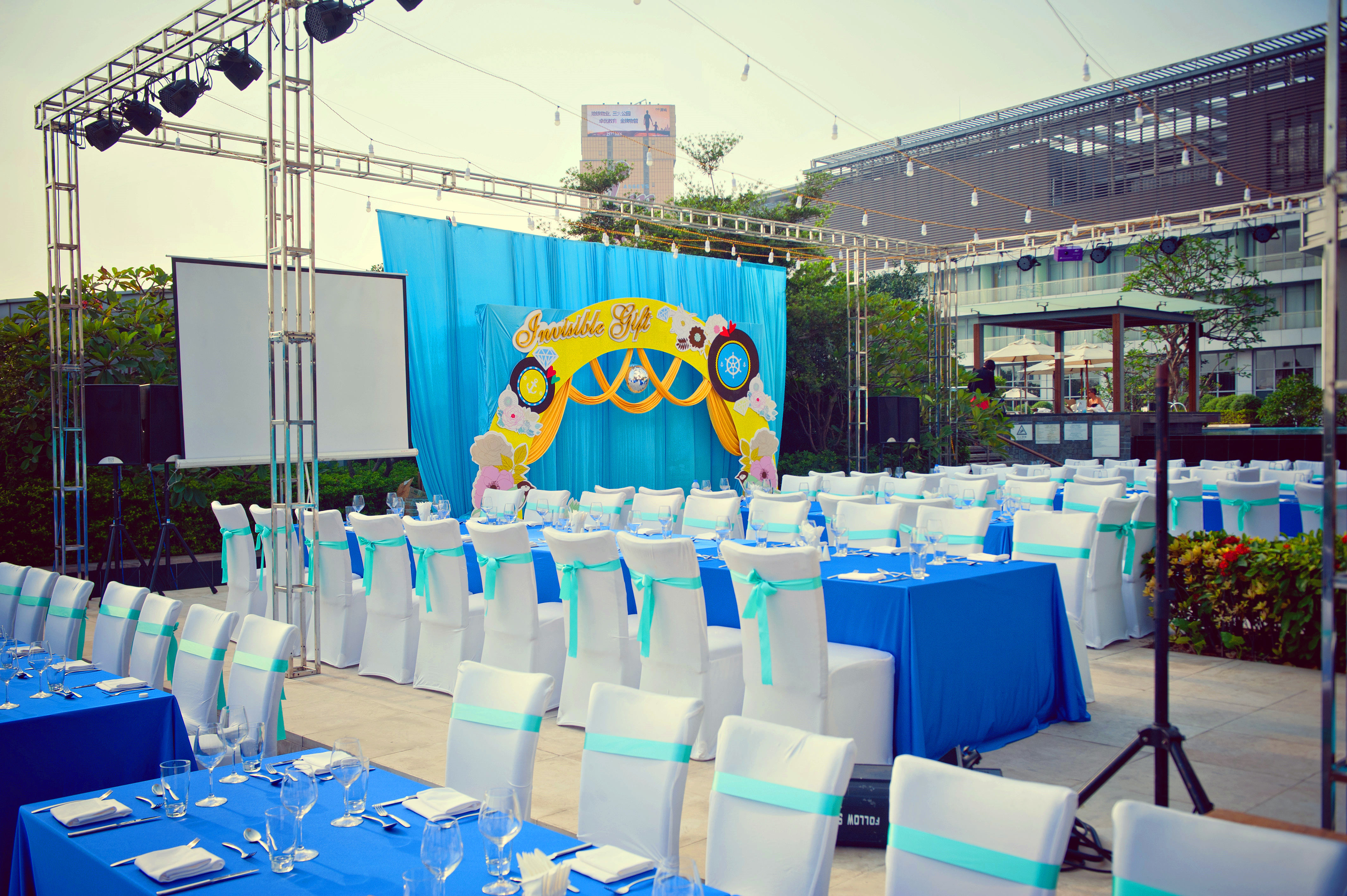 蓝色系<Invisible Gift>户外婚礼