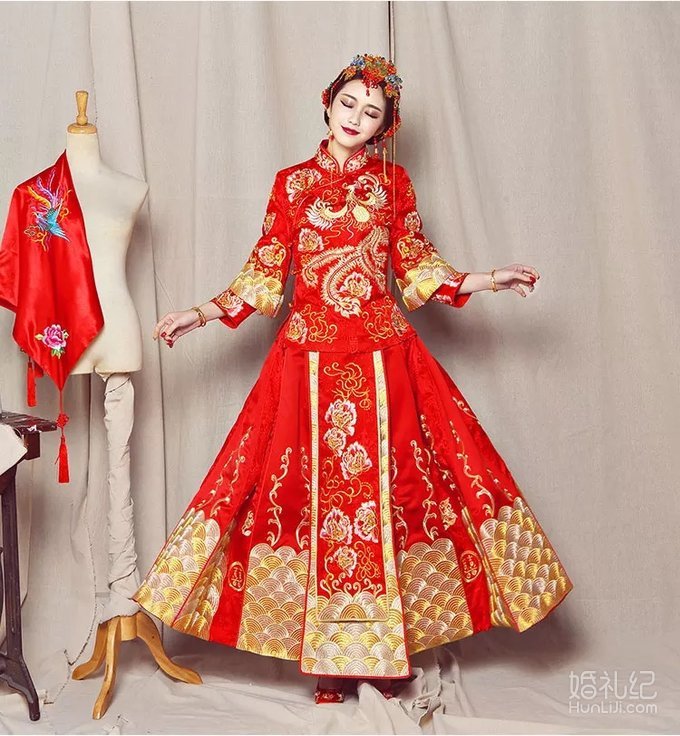 中式古典婚纱图片_中式婚纱