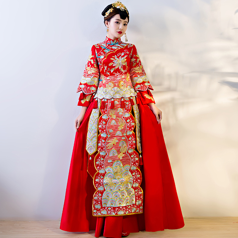 古装旗袍婚纱_性感古装美女旗袍图片