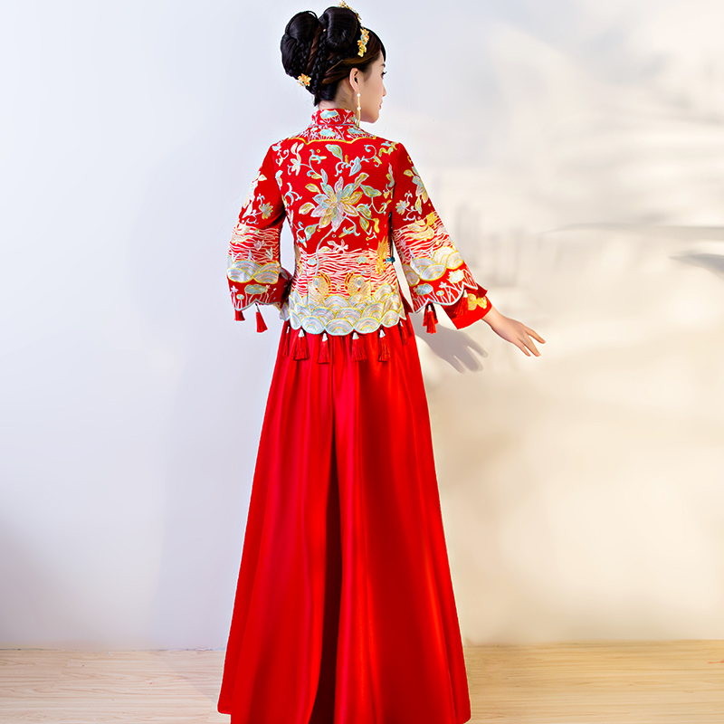 古装旗袍婚纱_性感古装美女旗袍图片