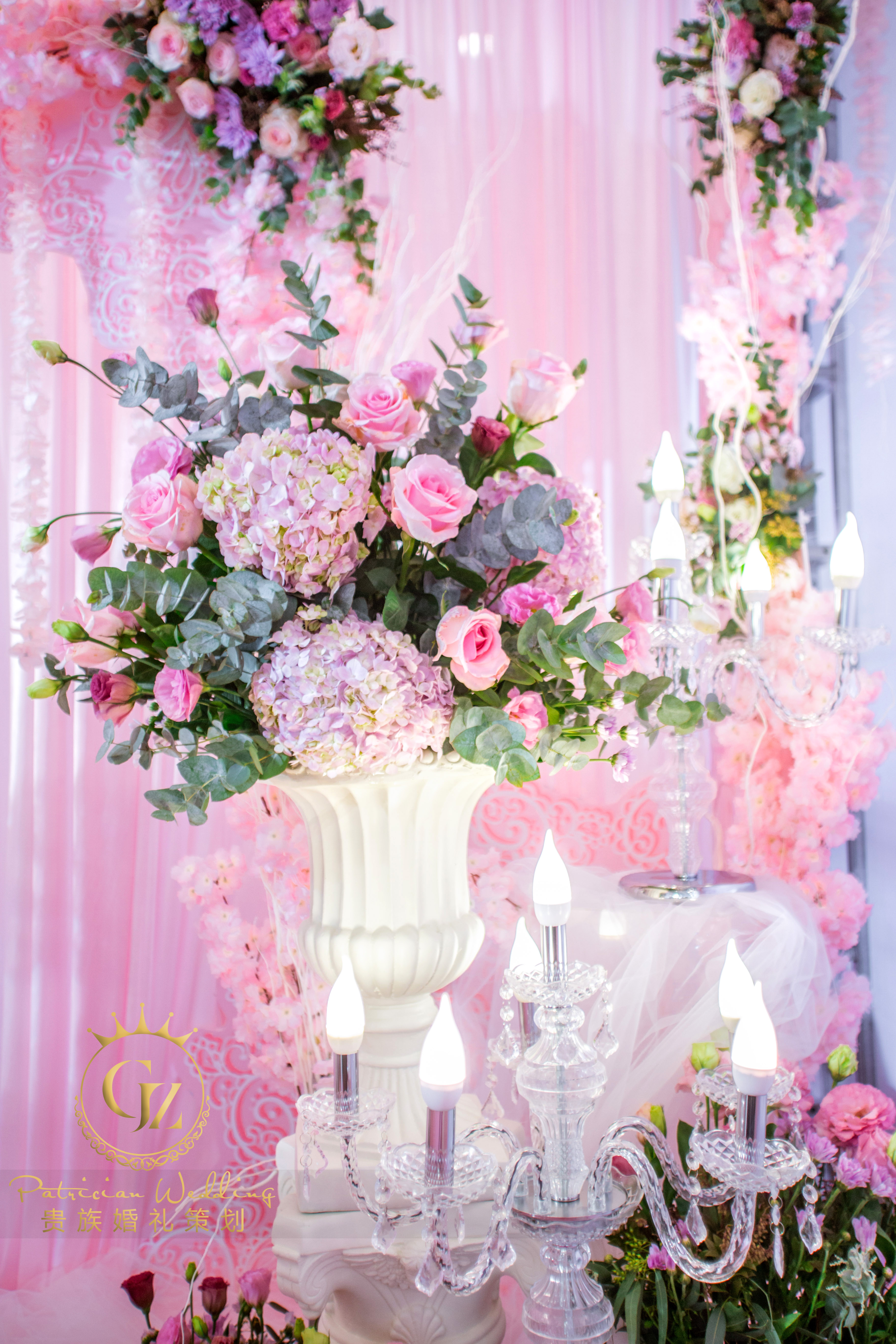 贵族婚礼策划超梦幻粉色绢花婚礼布置