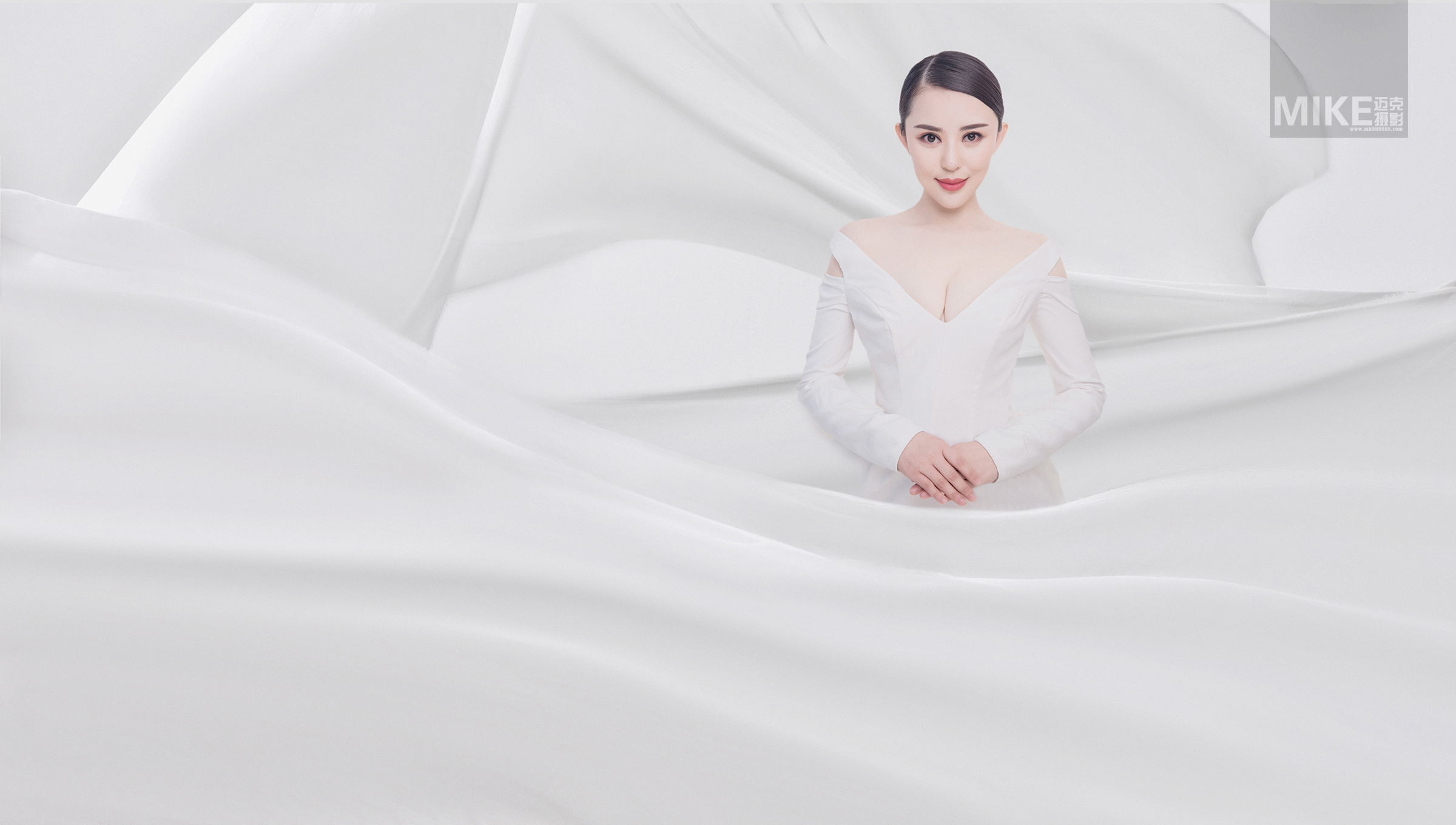 私人订制写真套餐1999元