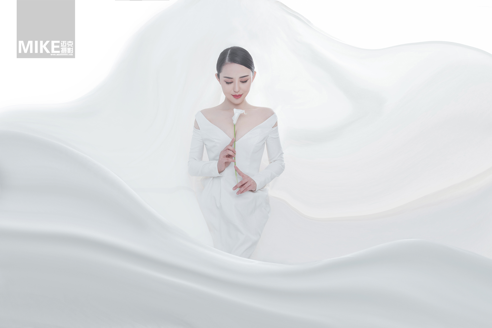 私人订制写真套餐1999元