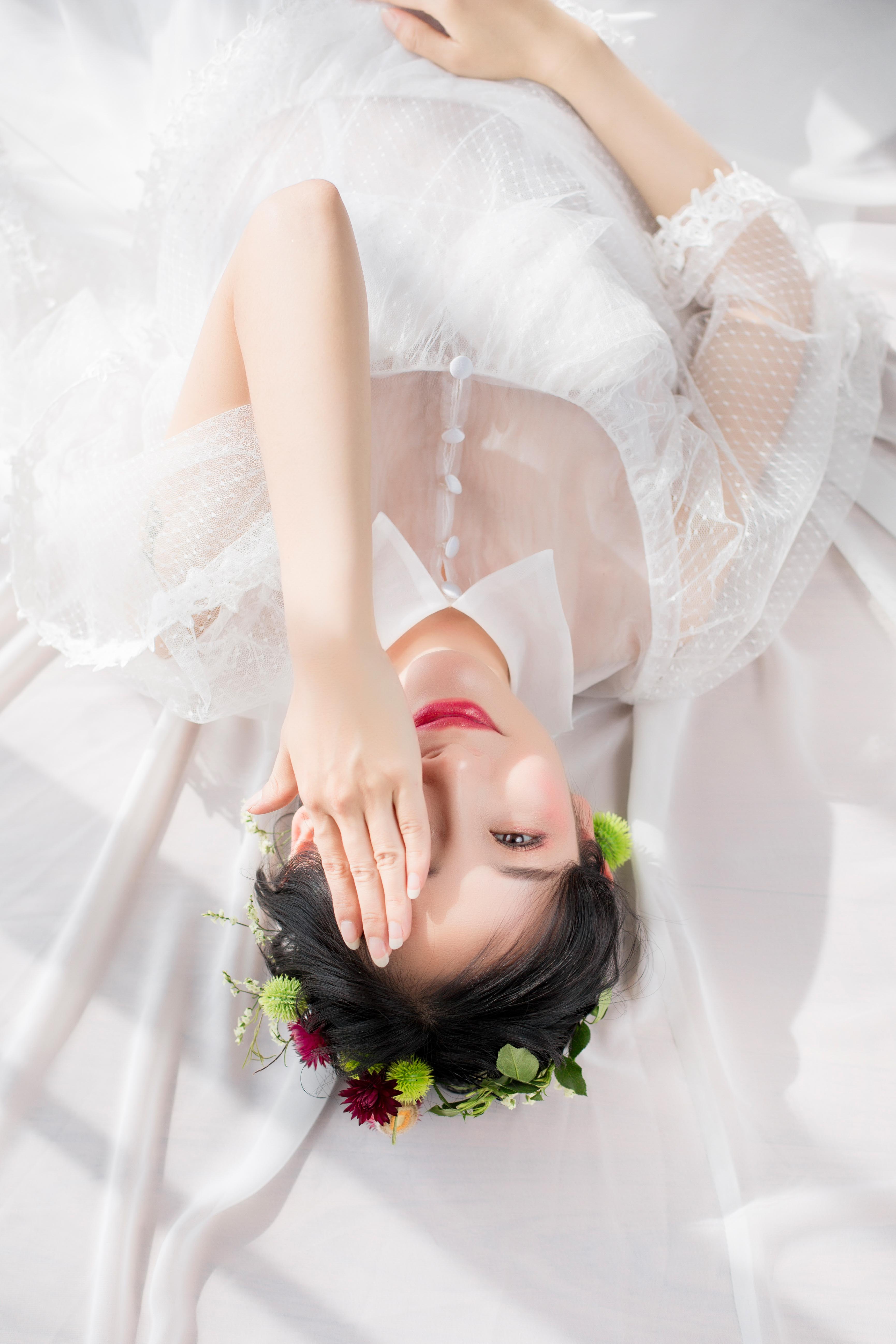 总监双机位摄影 拍照片 1000底片全送  精修