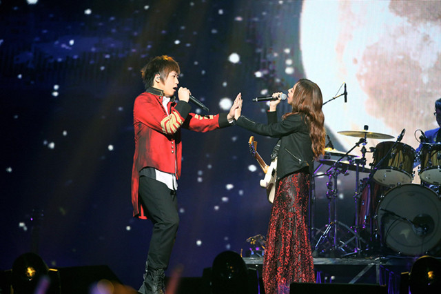 结婚攻略 婚礼现场 结婚歌曲 文章详情 这个歌曲相当的受欢迎,无人不