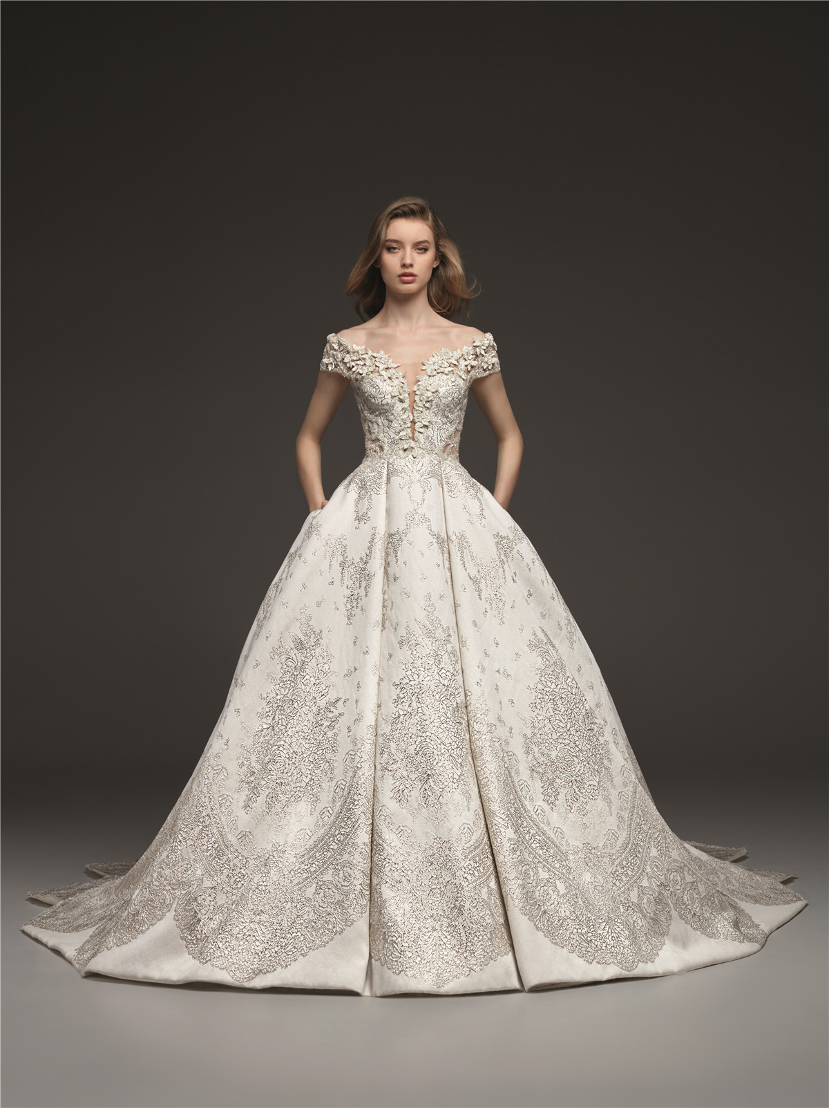 【西班牙】pronovias宫廷系列婚纱