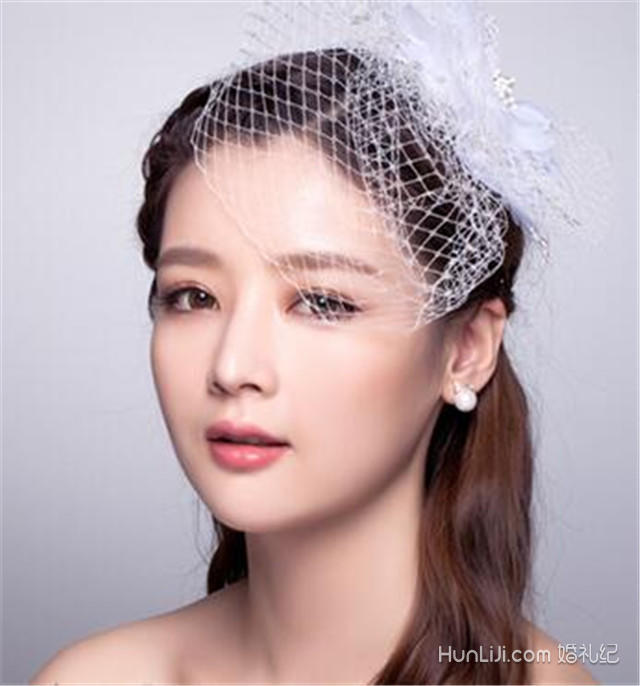 婚纱发型图片_韩式新娘婚纱发型图片