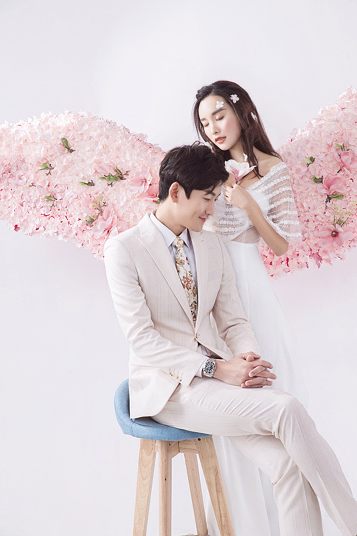 【罗门婚纱】 突然想起你