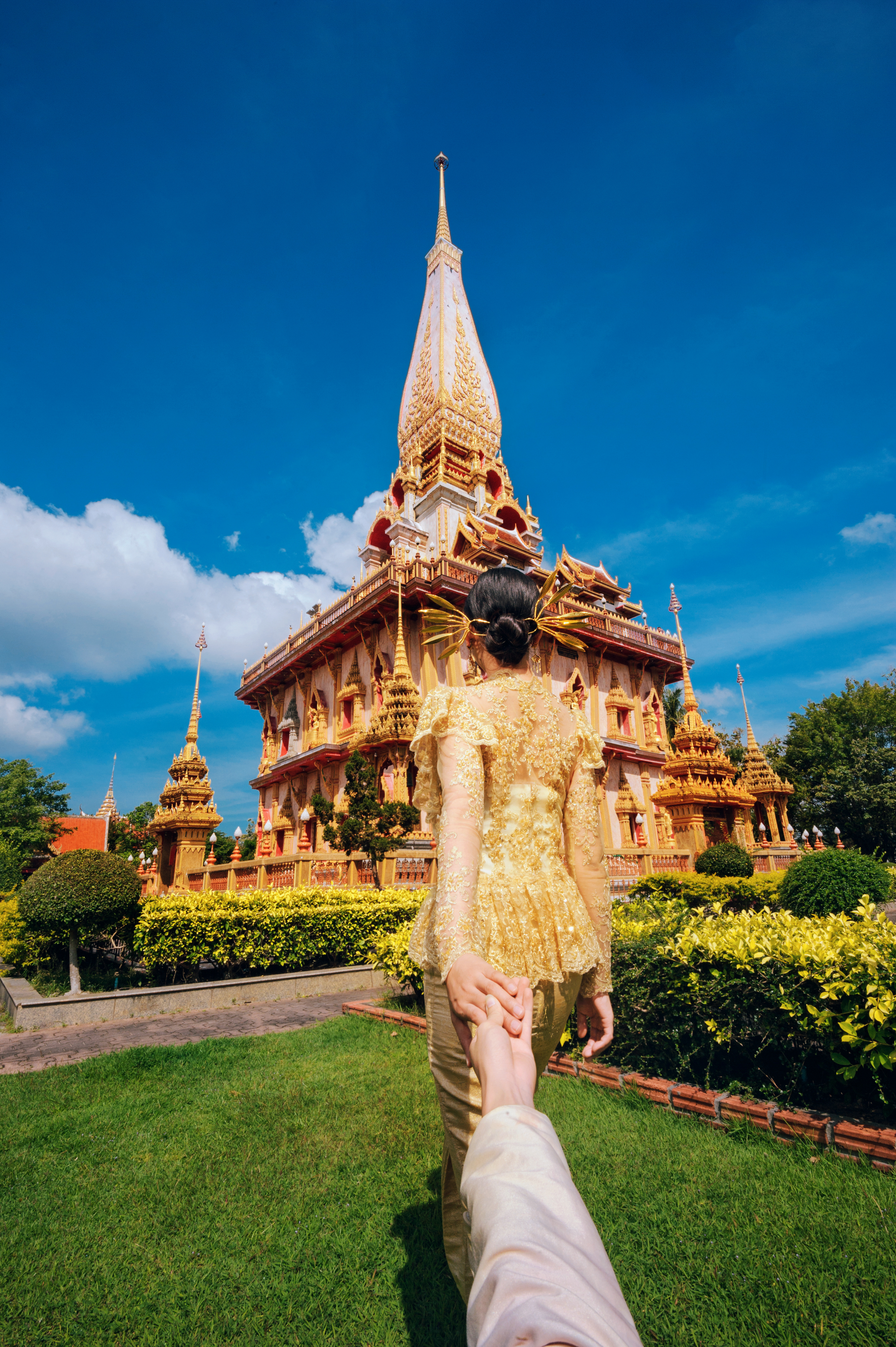 米兰婚纱全国连锁(成都总店)泰国普吉岛旅拍网红