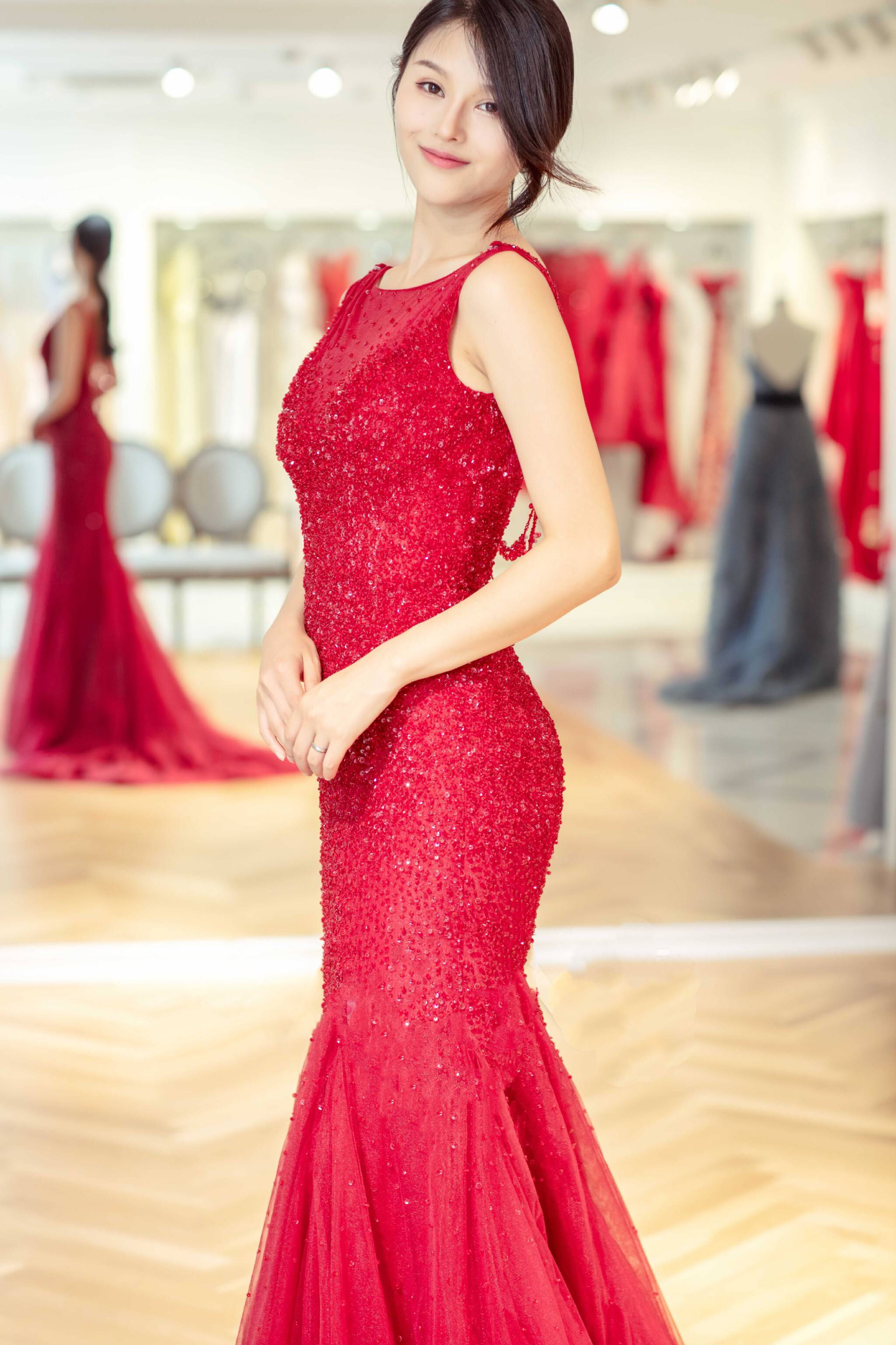 【just met】大牌美背晚礼服