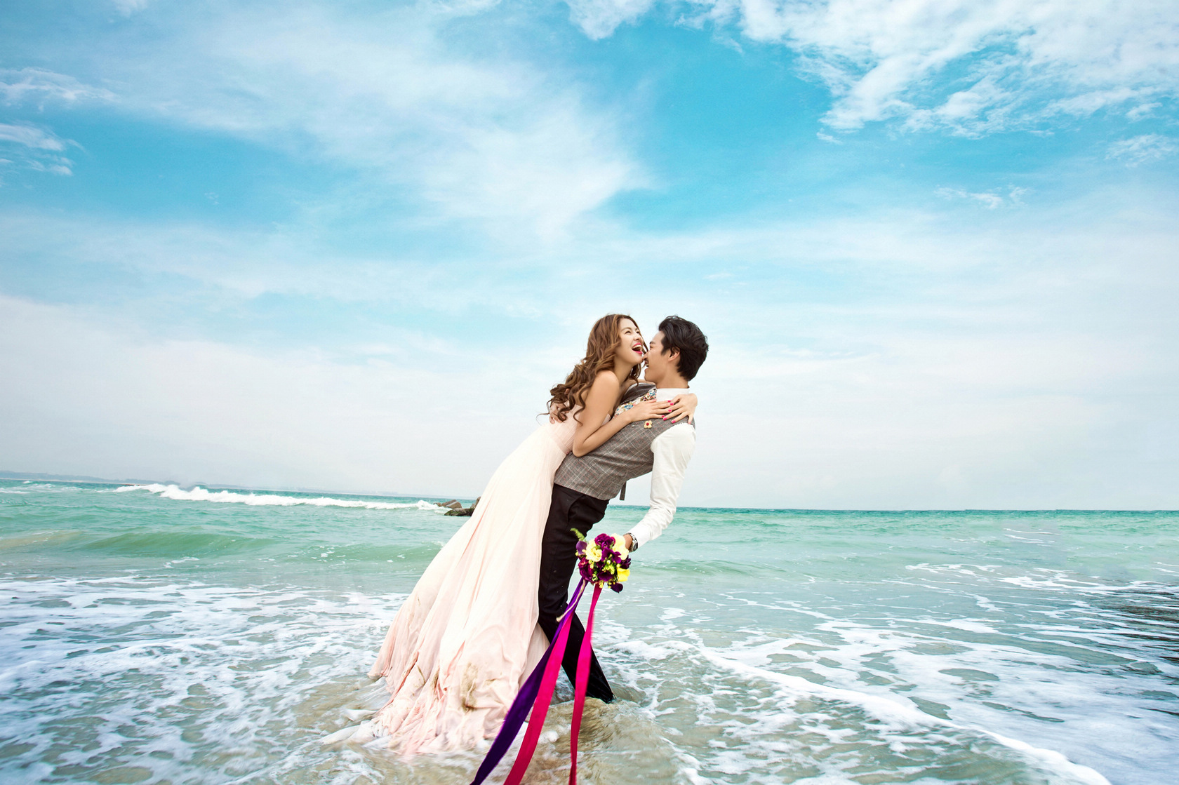 维纳斯肇东实景拍摄加三亚旅拍婚纱特惠套餐