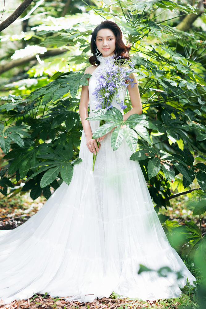 低价：3服3造 2本相册 2个放大相框 2个摆台