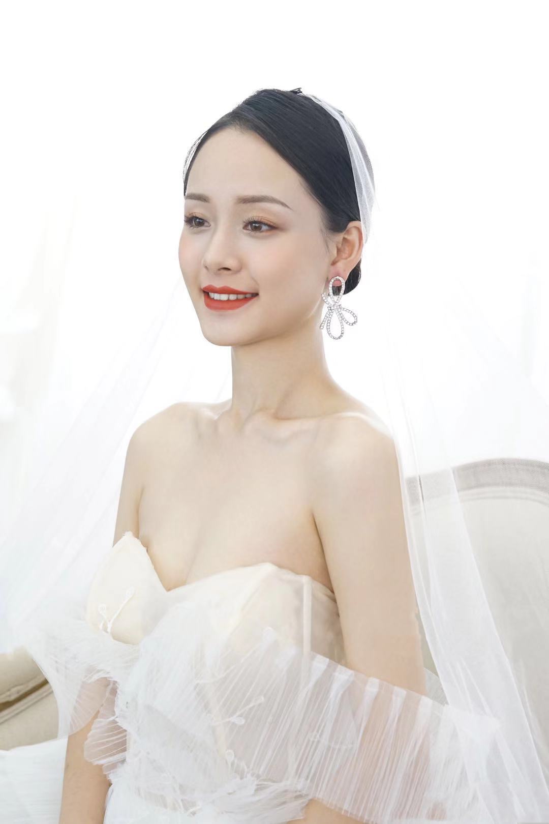 总监化妆师中式新娘上门单次造型