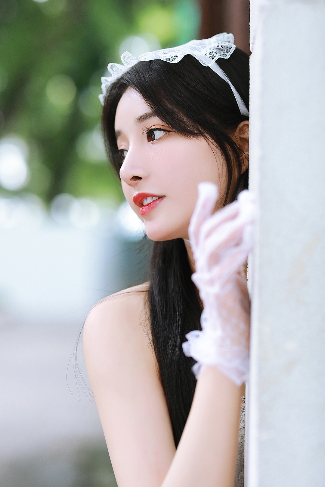 奧麗維亞--法式復(fù)古唯美婚紗