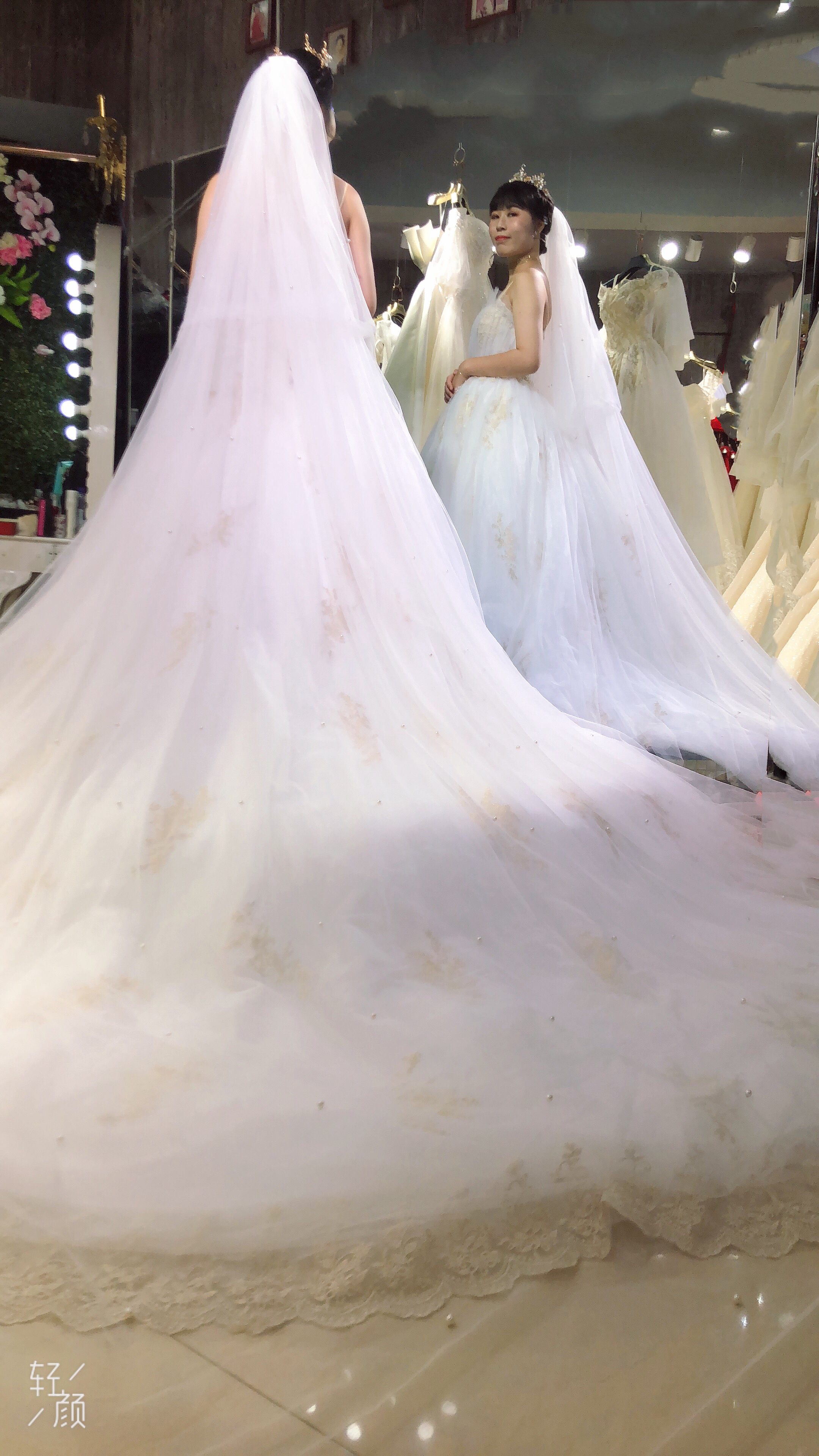 天喜婚纱礼服西装定制美妆馆(恩施沿江路)