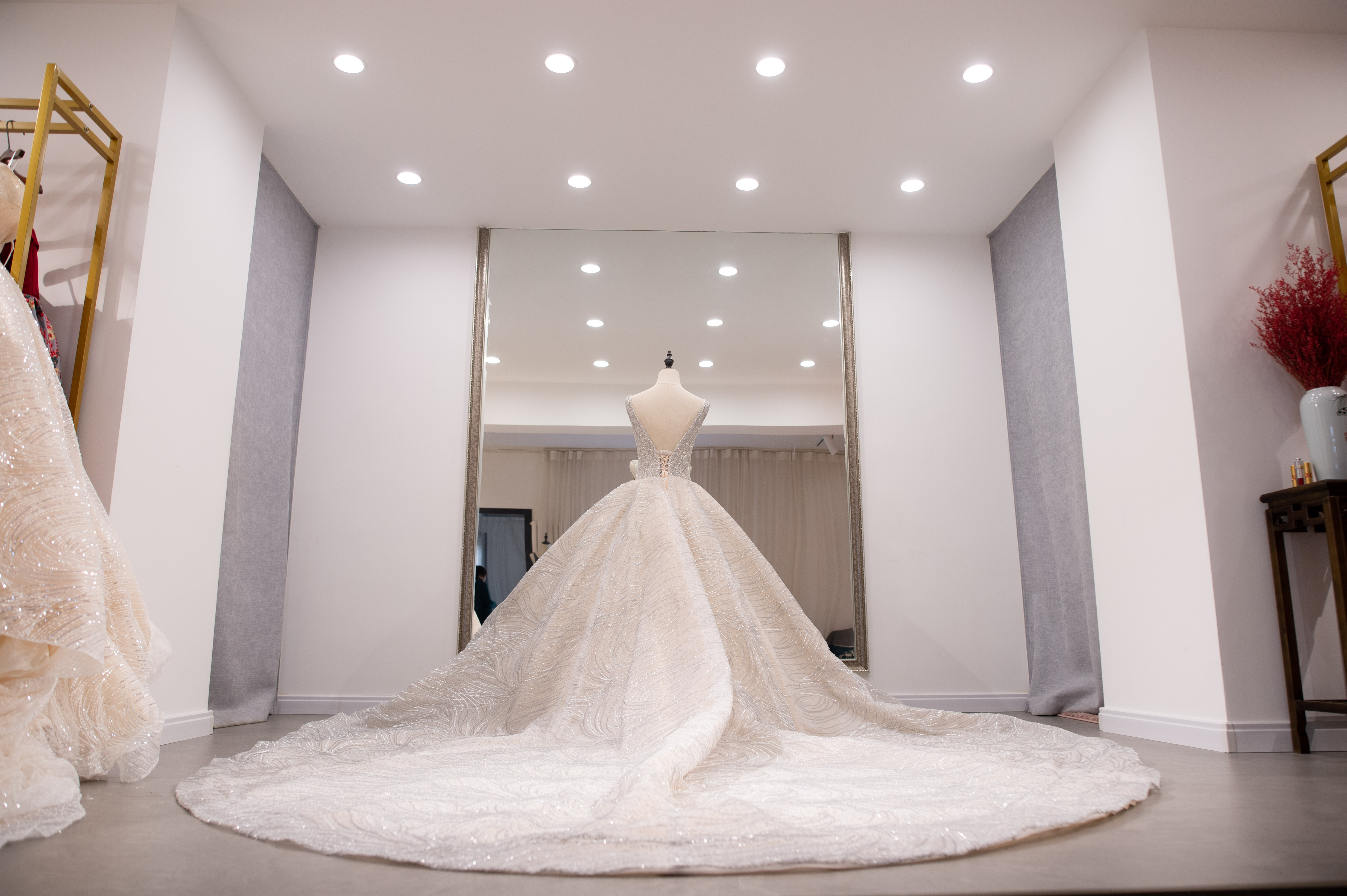 临汾凯瑟琳婚纱礼服新娘造型馆