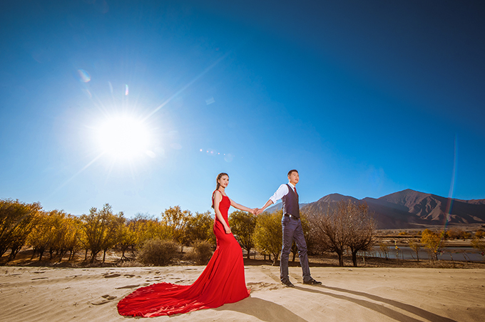 羊湖+布达拉宫旅行婚纱照