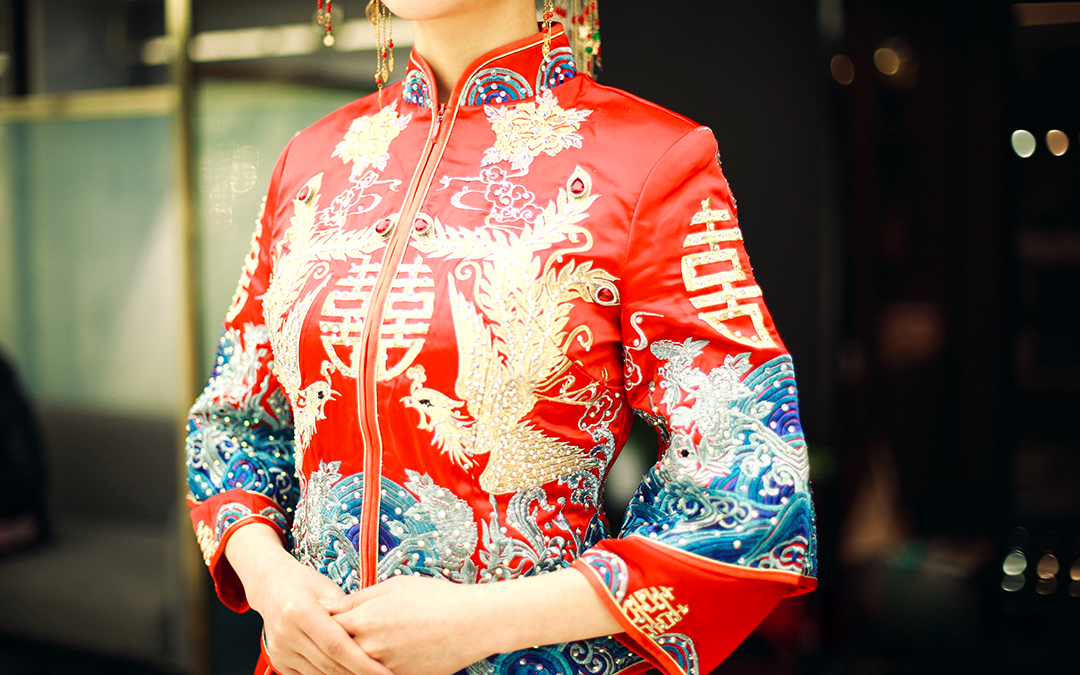 别致中式裙褂 立体刺绣寓意吉祥