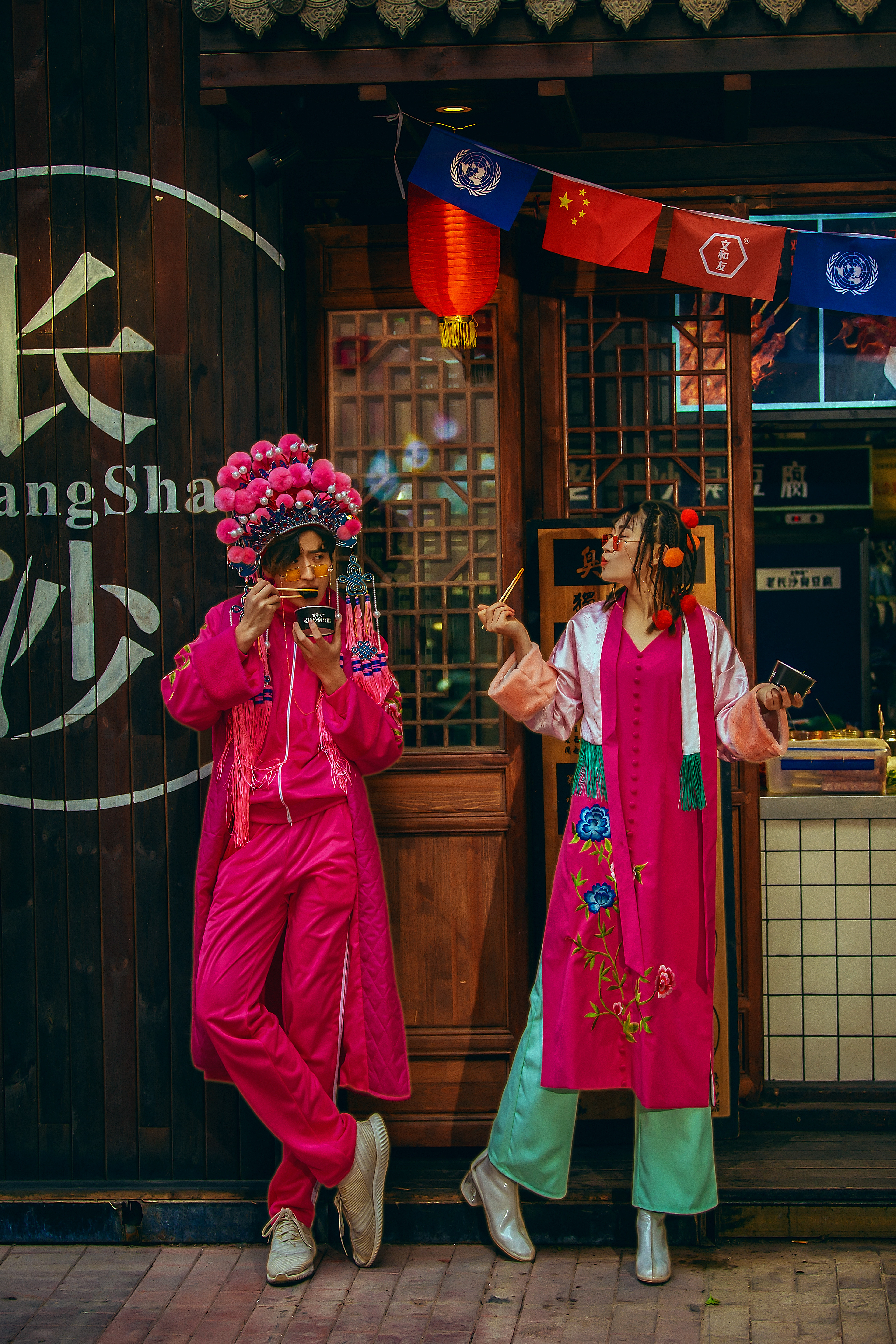 【團(tuán)隊(duì)原創(chuàng)】高人氣點(diǎn)燃金城電影風(fēng)風(fēng)格任選