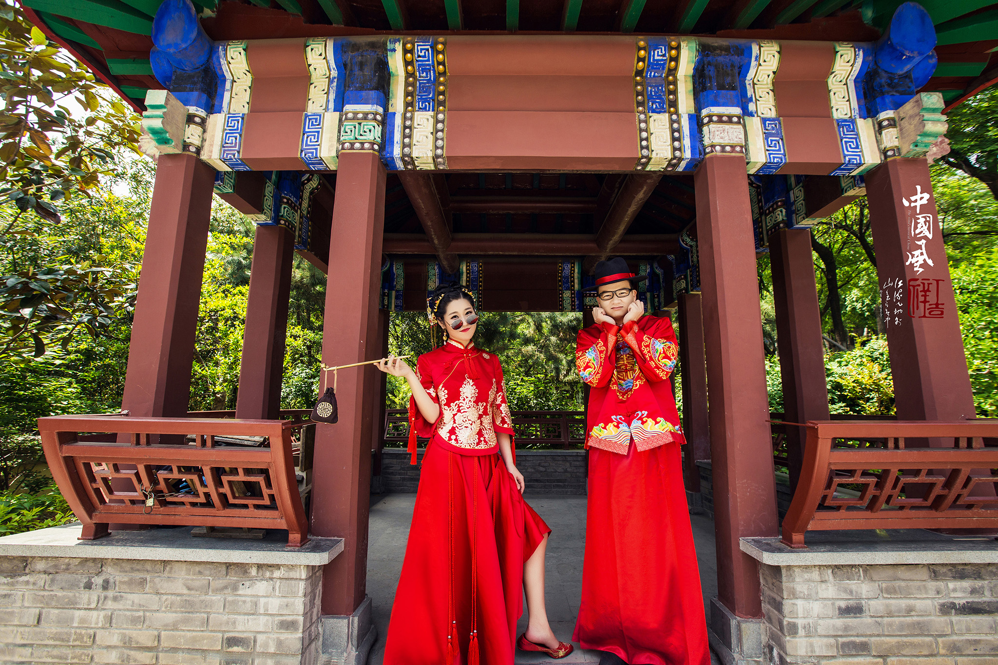 一站式【婚紗照+新娘跟妝+婚禮當天婚紗禮服】